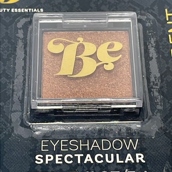 Eyeshadow BE Different Inspiring and Spectacular Matte Beauty Essentials lot 3 - Picture 3 of 4